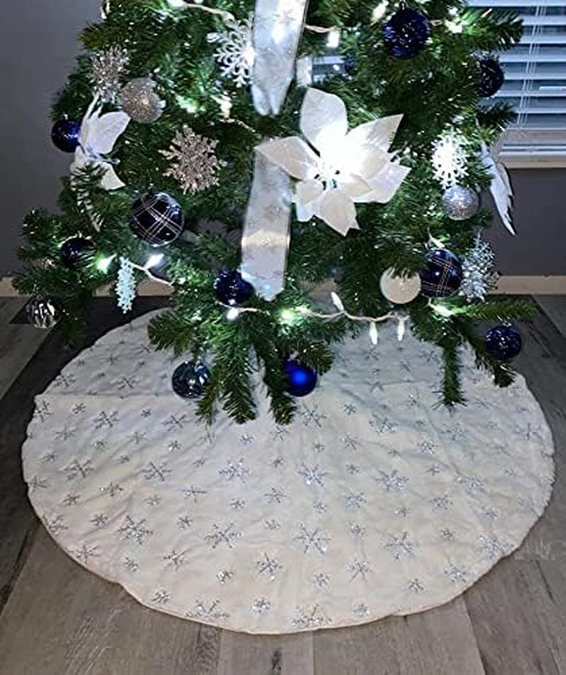 48 Inch Sequin Faux Fur Christmas Tree Skirt Decoration for Merry Christmas Party White Plush Silver Sequin Snowflake Xmas Christmas Tree Skirt Decorations